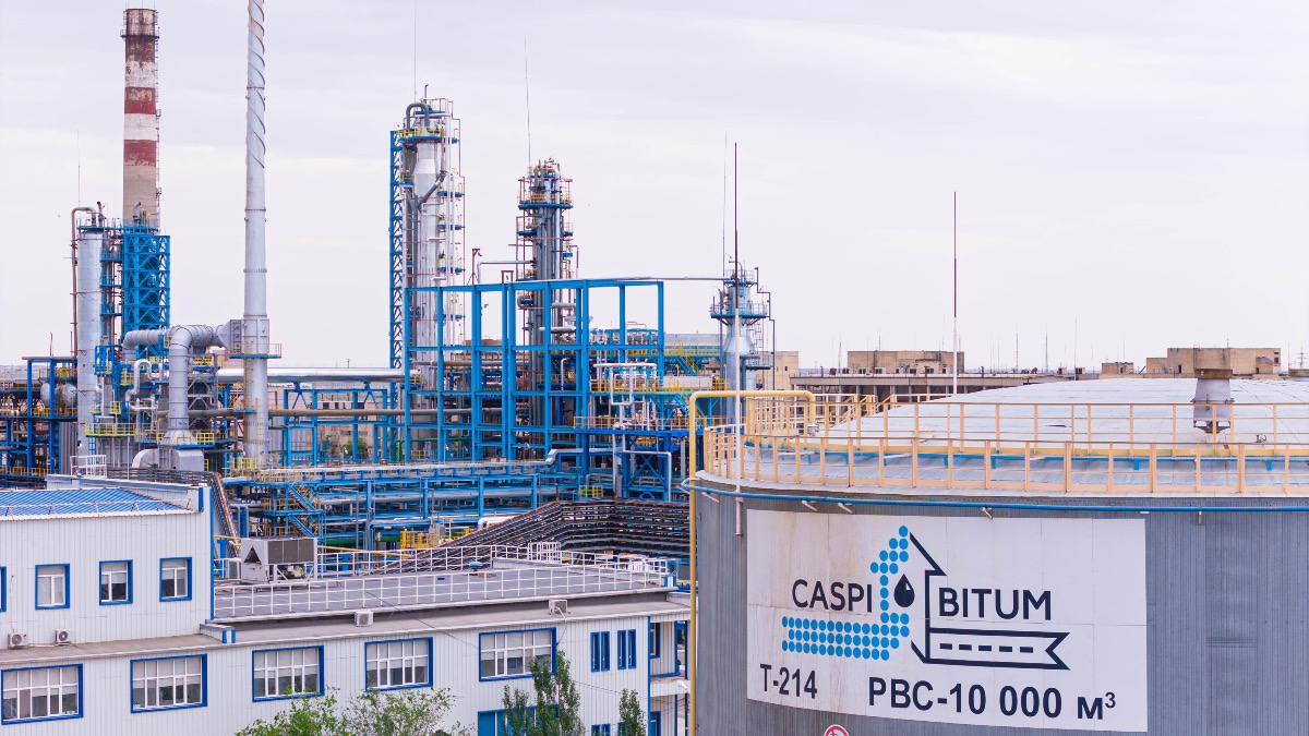 В «Caspi Bitum» опровергли причастность работников компании к хищению арматуры