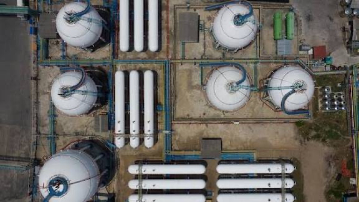 Казахстан временно запретит вывоз сжиженного газа