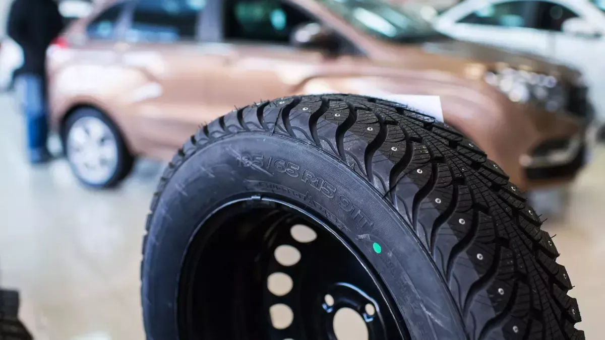 «Көлігіңді сатып беремін»: Қызылорданың екі тұрғыны 18 адамды алдап соққан