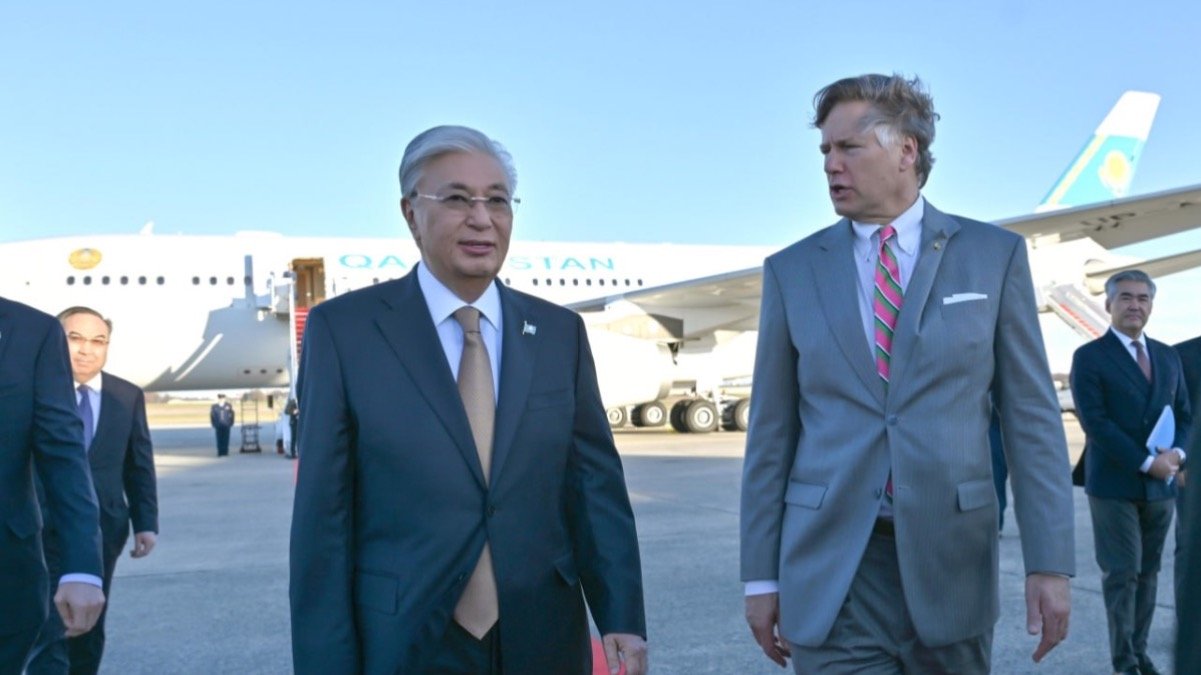 Токаев прибыл с визитом в Вашингтон