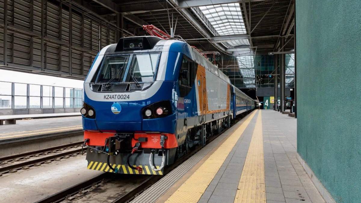 Поезд Атырау – Алматы переходит на ежедневный график