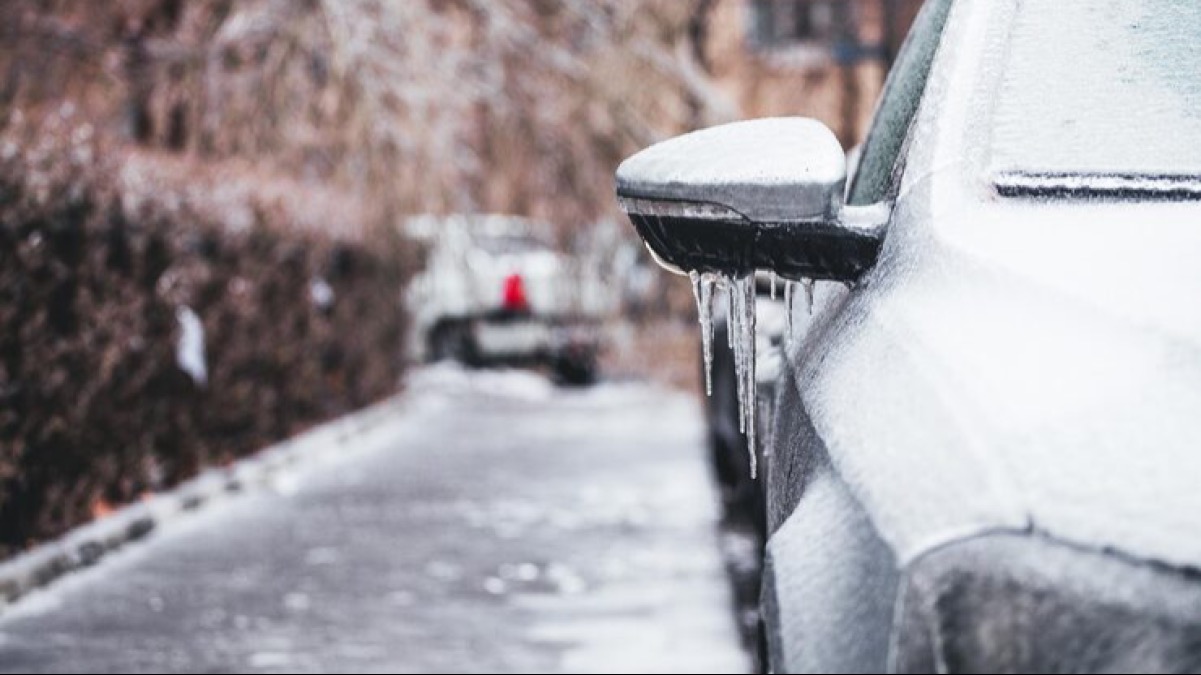 В ближайшие дни в Казахстане прогнозируют метель, гололед и туманы