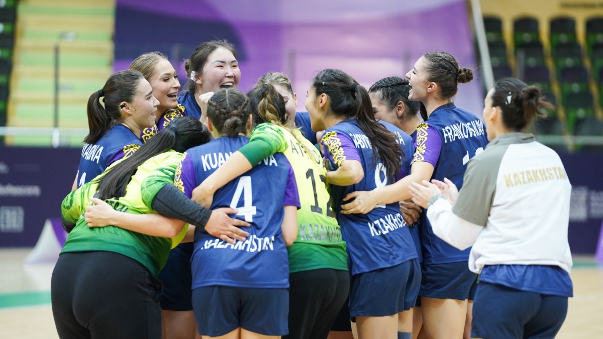 Казахстанские гандболистки вышли в полуфинал Исламиады-2025