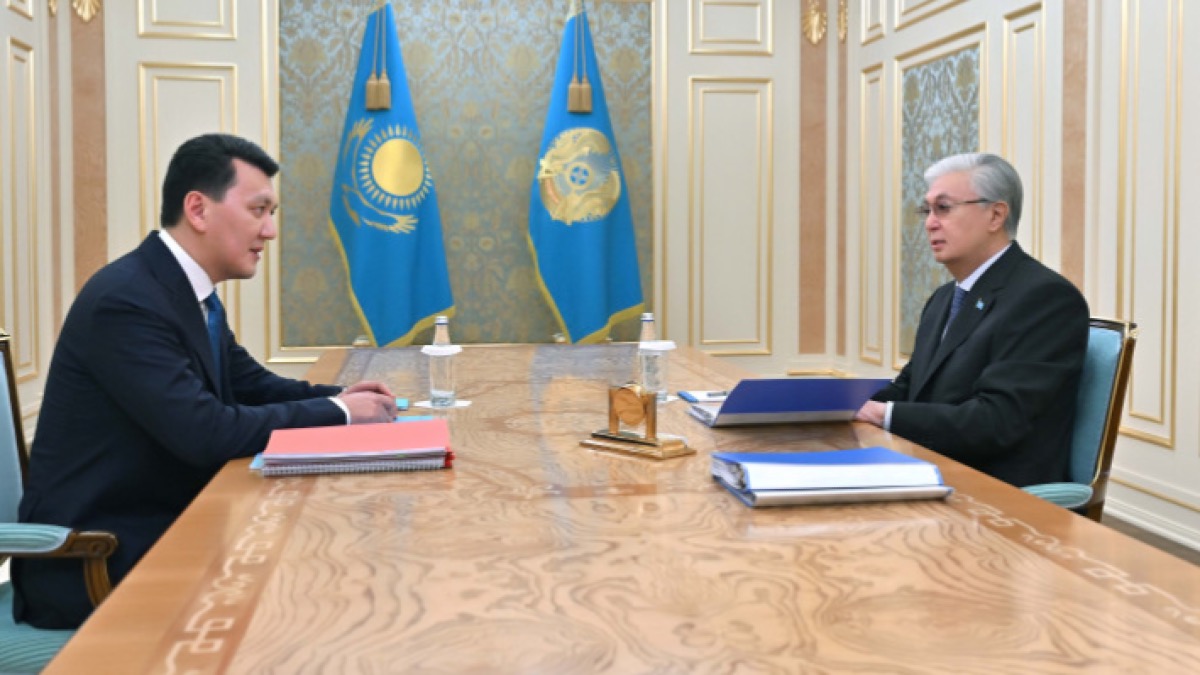 Токаев поручил выработать конкретные рекомендации по модернизации парламента