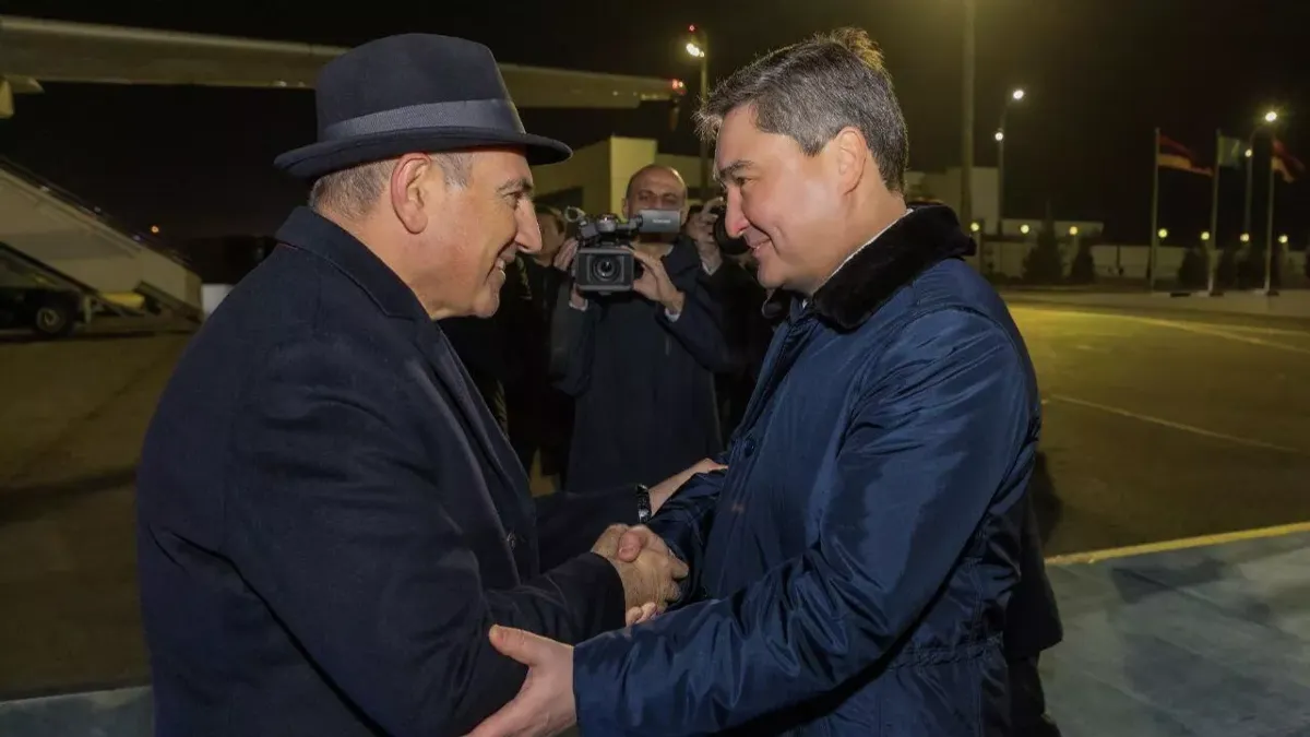 Армения премьер-министрі Никол Пашинян Астанаға келді