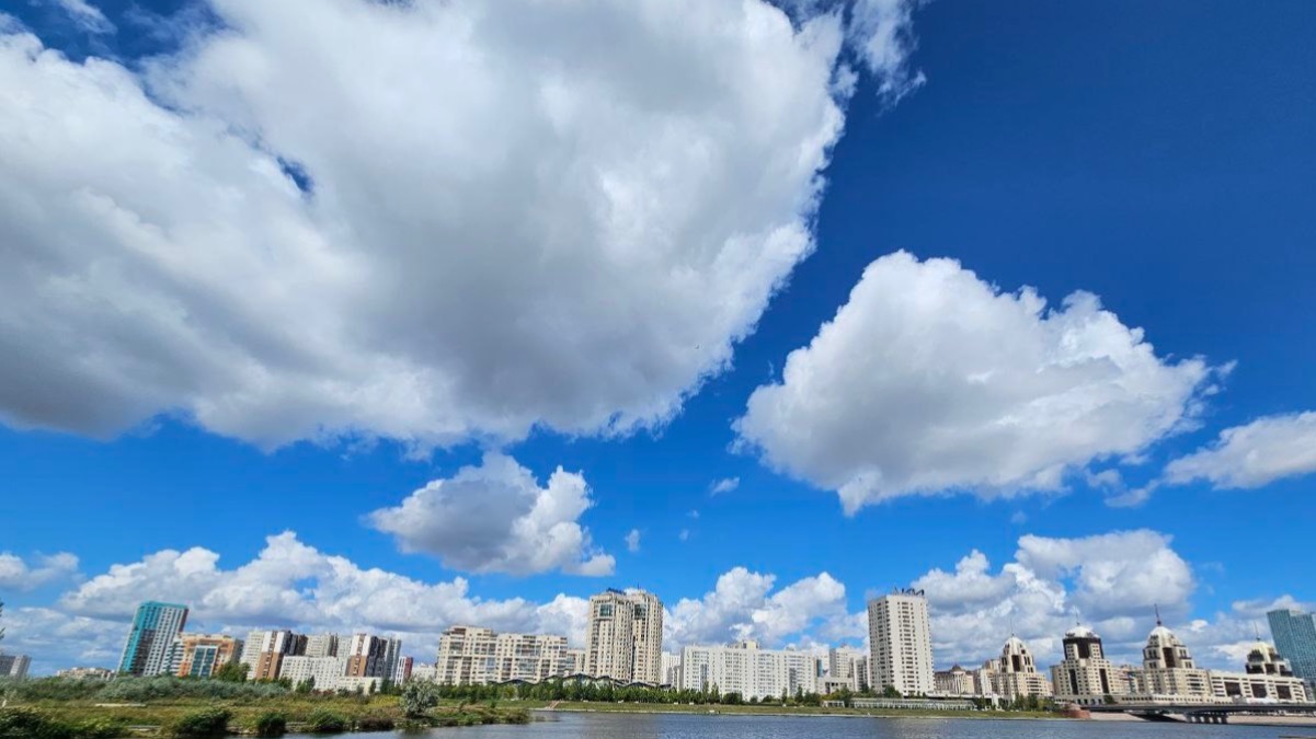 Синоптики предупредили жителей 8 городов Казахстана 