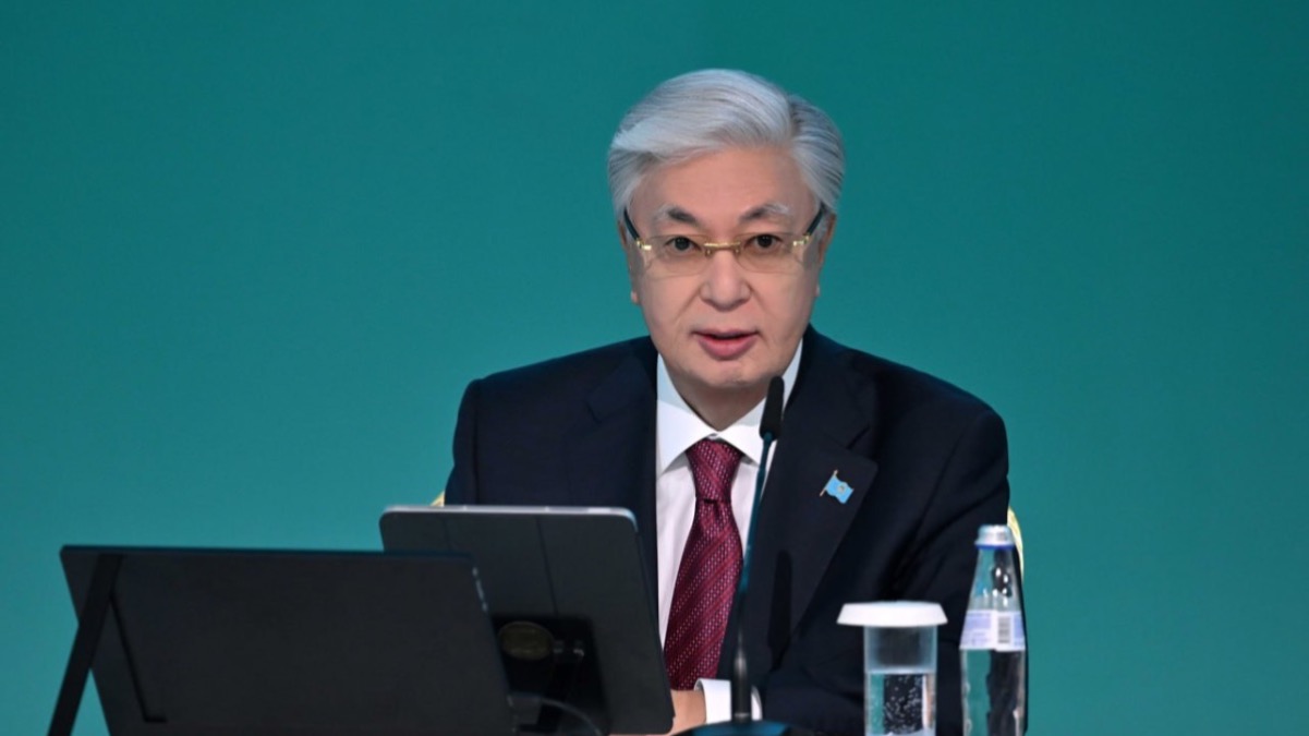 Токаев выступил на диалог-платформе сельских акимов 