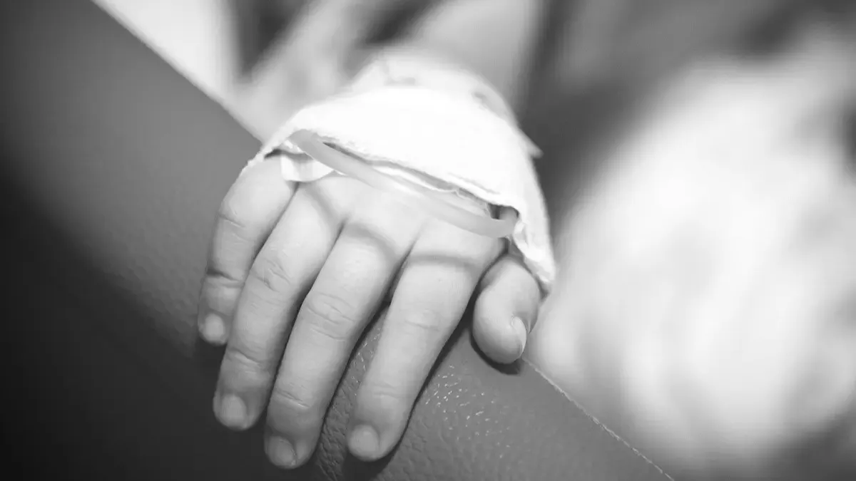 Жетісайдағы трагедия: 12 адамның өмірін жалмаған өрттен аман қалған қыз бала көз жұмды