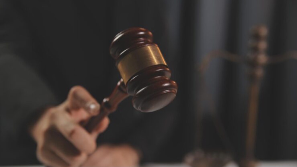 Блогера из Семея наказали за нецензурную лексику на публике