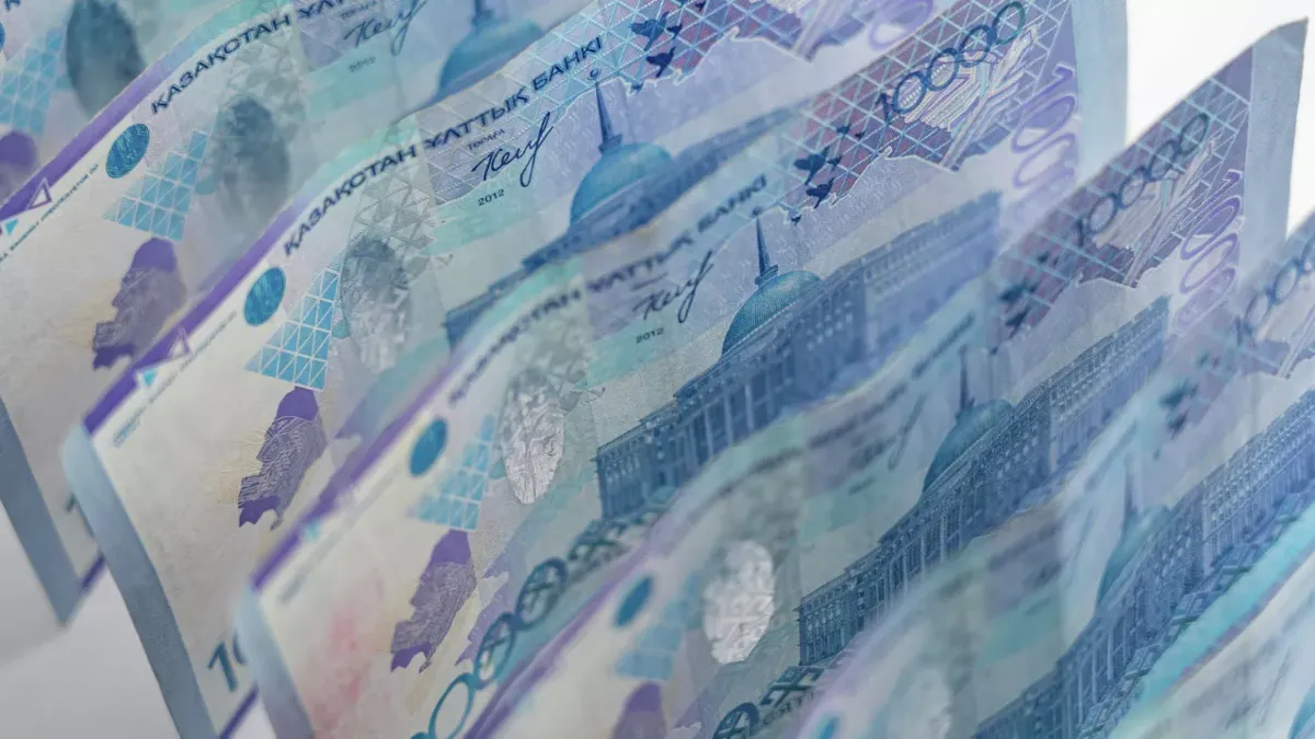 "Авиажөндеу зауытының" басшысы 110 млн теңге жымқырған