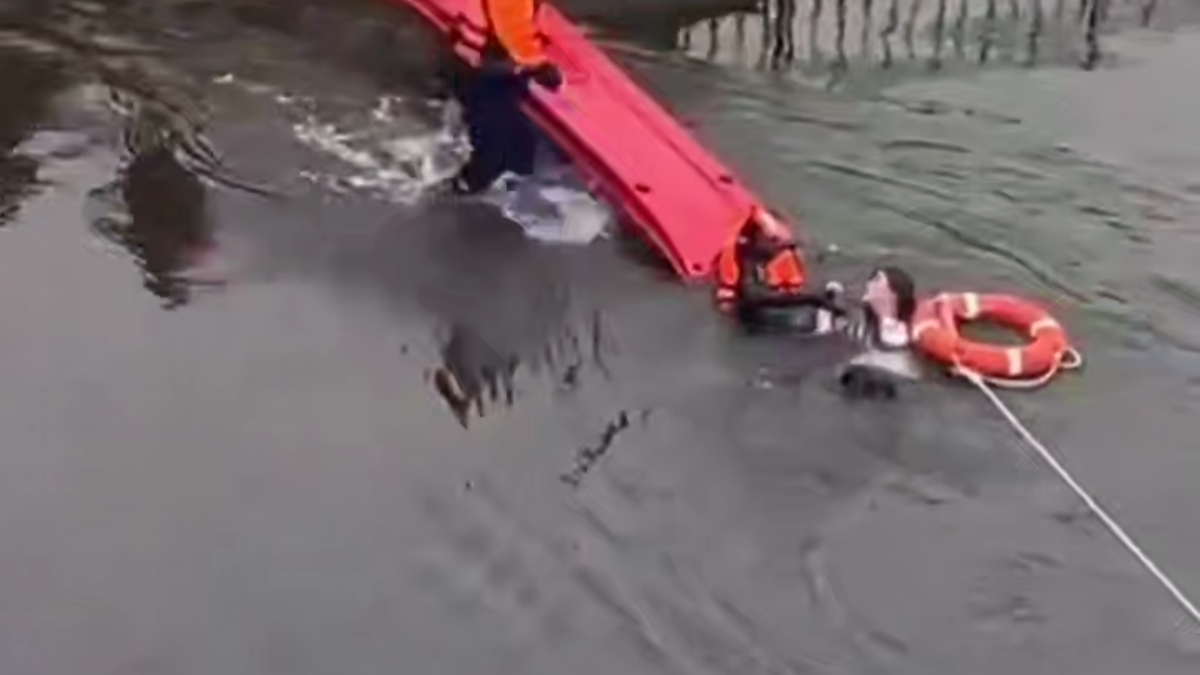 В Астане спасли женщину, прыгнувшую с моста