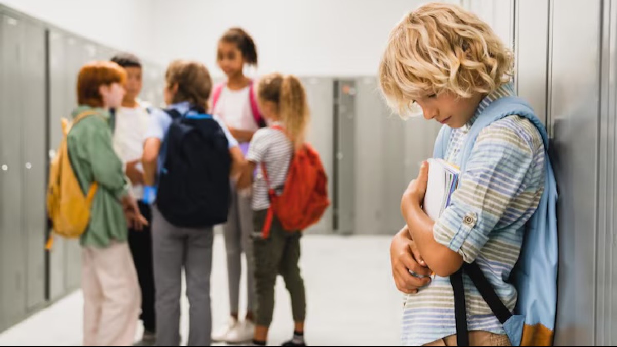 В Астане усиливают меры по профилактике буллинга в школах