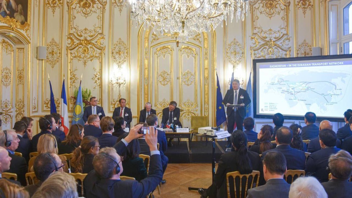 Казахстан и Франция расширяют авиасотрудничество