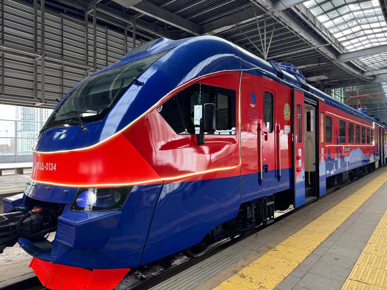 Перед праздниками из Астаны запустят дополнительные пригородные поезда