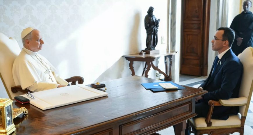 Тоқаев Рим папасын Қазақстанға шақырды