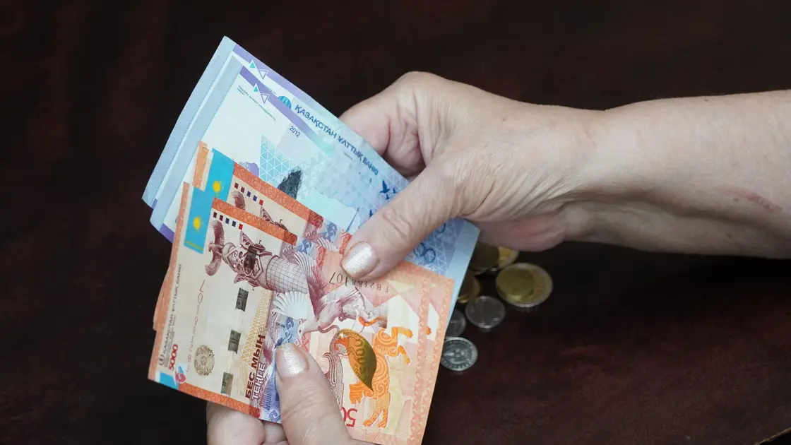 Қаңтар айының зейнетақысы жаңа жылға дейін аударылатыны рас па: министрлік жауап берді