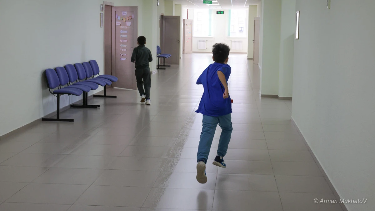 Айналасындағыларды балағаттаған оқушының ата-анасына айыппұл салынды