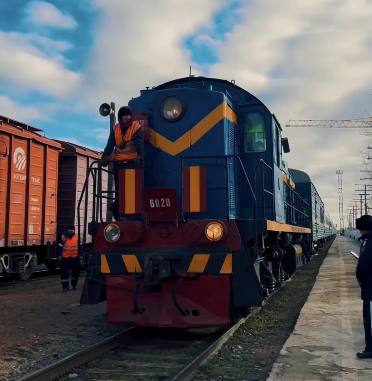 На маршруте Актобе - Мангистау курсируют новые вагоны