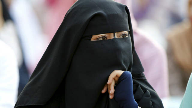 В Казахстане запретили скрывать лицо в общественных местах