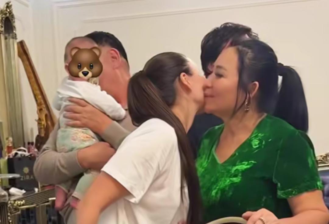 «Төрт көзіміз түгел»: Гүлзира Айдарбекова келіні Жұлдызбен татуласты