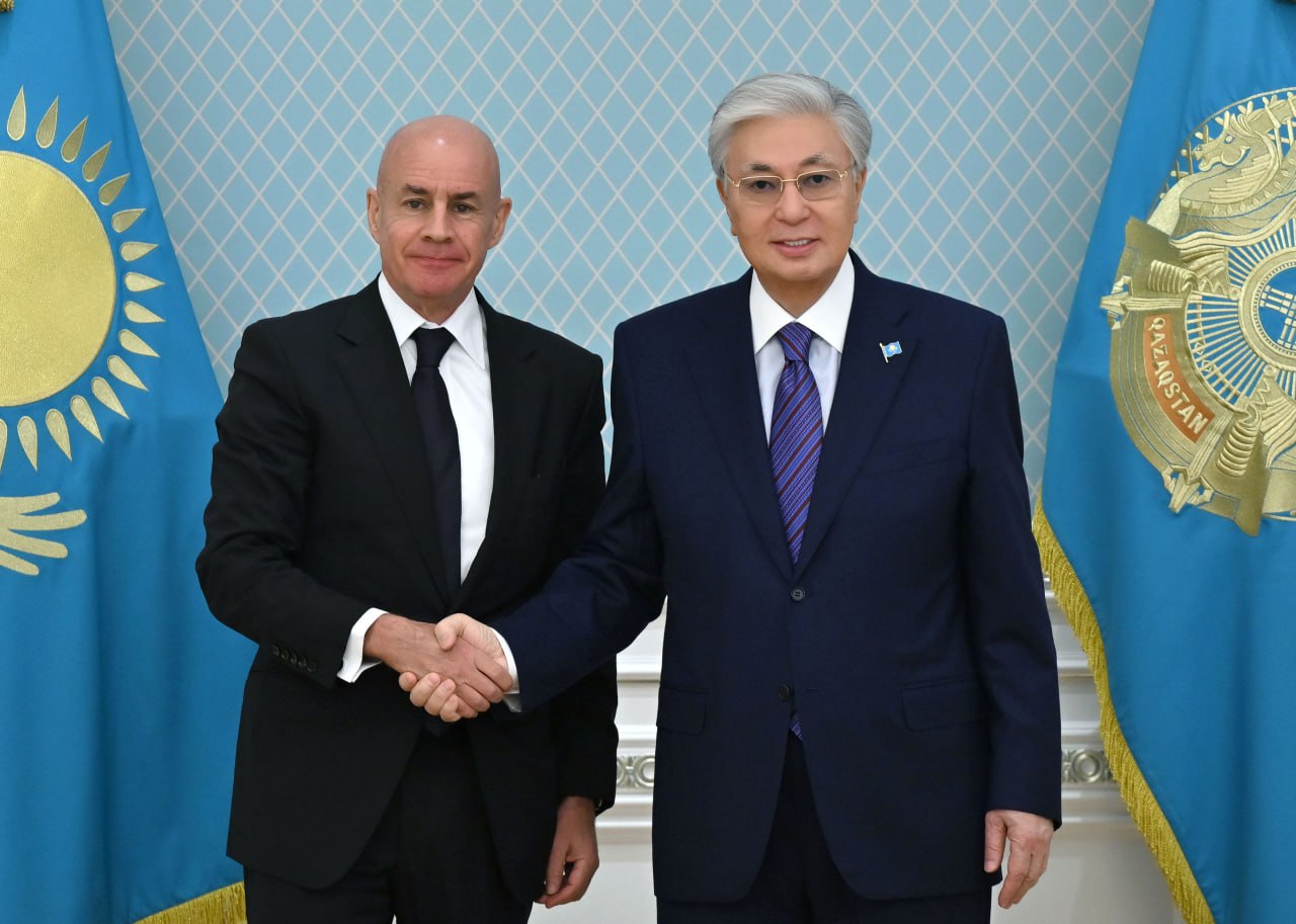 Президент Йохан Элиашты II дәрежелі «Достық» орденімен марапаттады