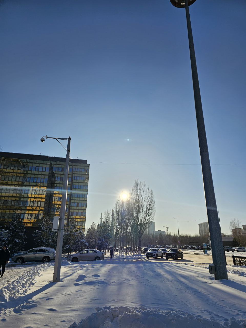 Синоптики предупредили жителей Алматы, Астаны и еще 9 городов