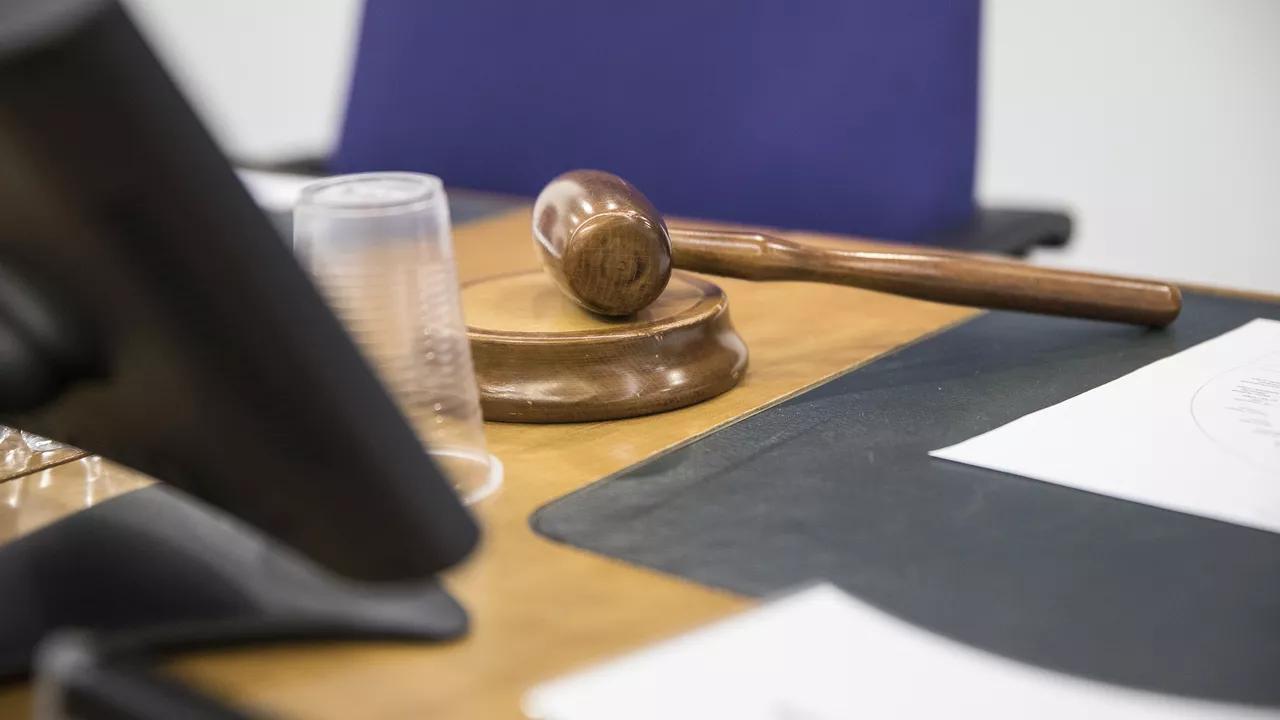 Астанада мас кезінде көлік жүргізген судья қызметінен босатылды