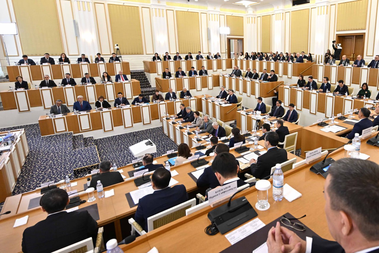 Конституциялық комиссия: екі мыңнан астам ұсыныс түсті