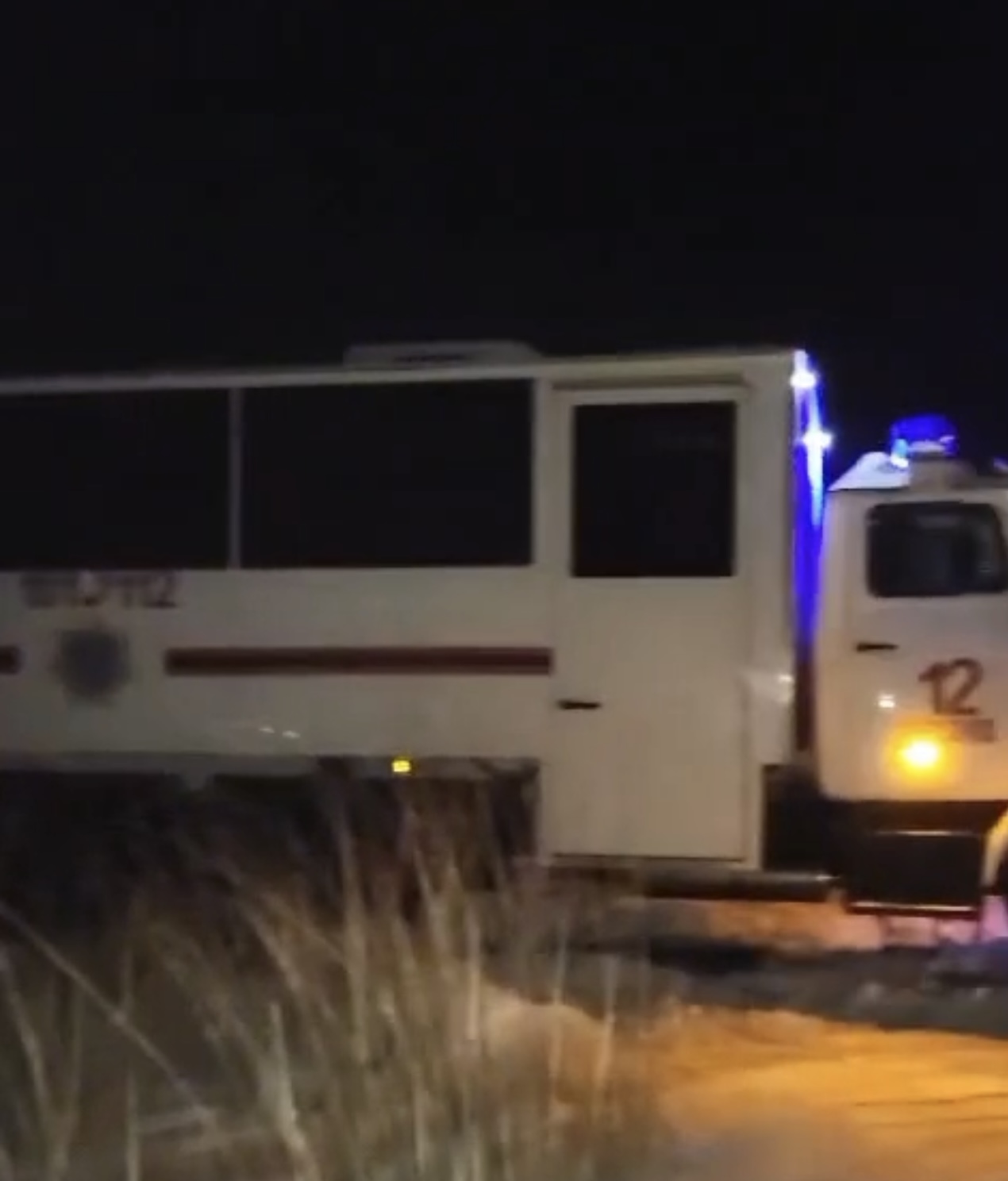 Скорую помощь с пациентами вызволяли из снежных заносов в Актюбинской области