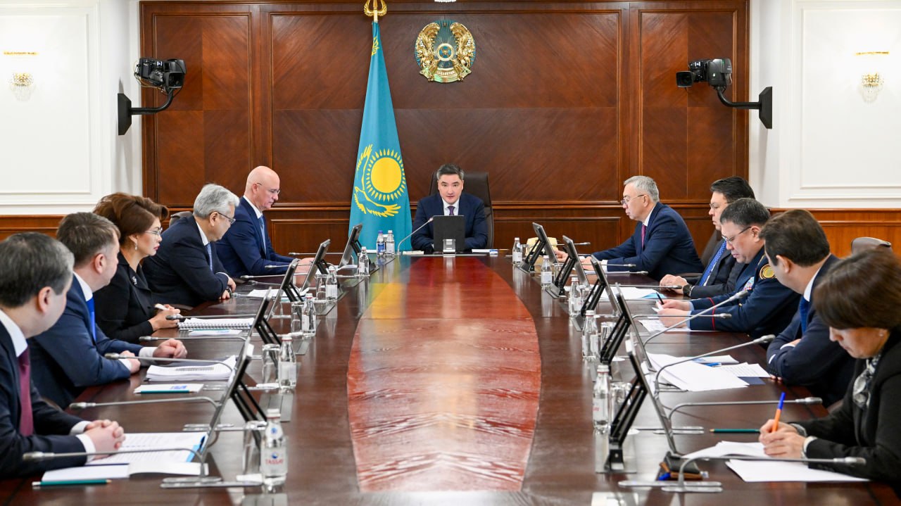 Бектенов: распространение фейков о новой Конституции будет жестко пресекаться