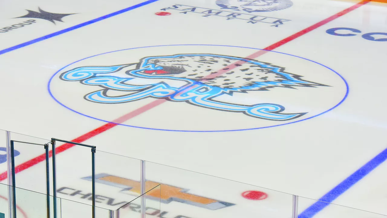 Қарағандыда хоккейші мұз айдынында көз жұмды