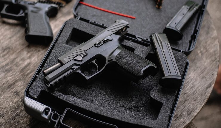 МВД выявило нарушения при регистрации и хранении служебного оружия