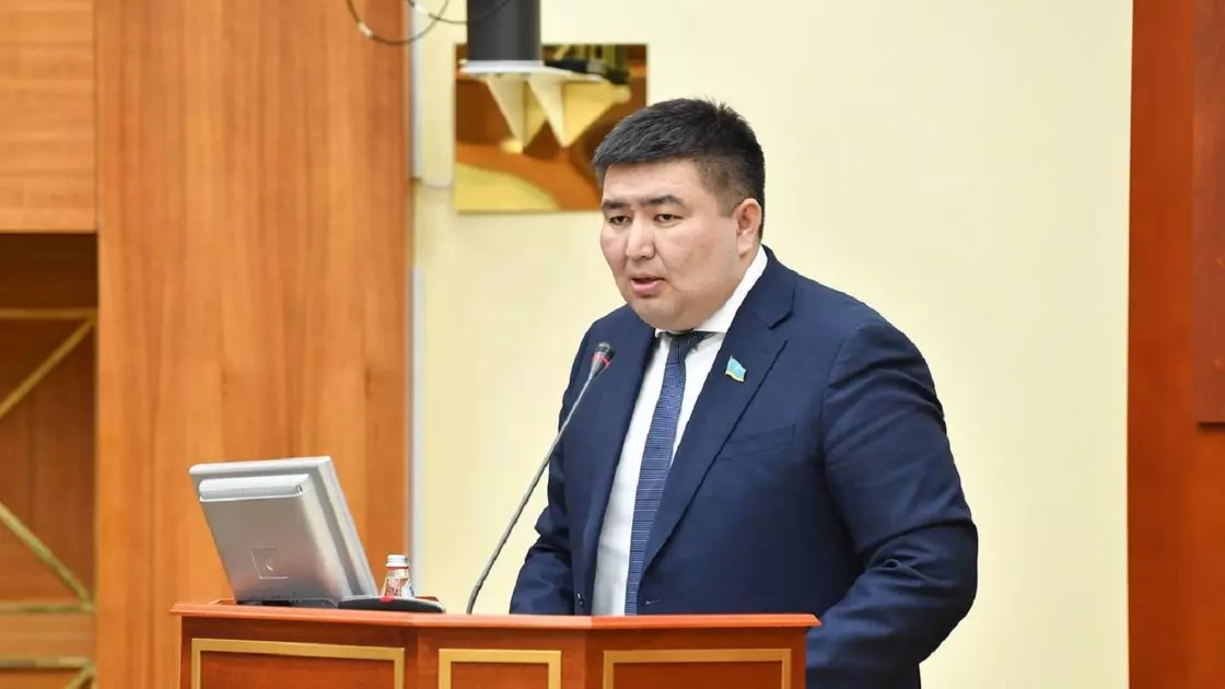 Депутат Елнұр Бейсенбаев Президент әкімшілігінде лауазымды қызметке тағайындалды