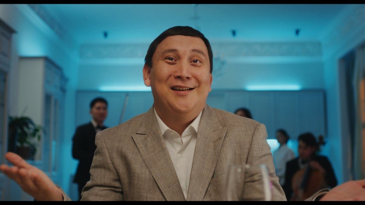 «Өлсеңдер оразада кетіп қалыңдар»: Қайрат Әділгерейдің басы тағы да дауға қалды