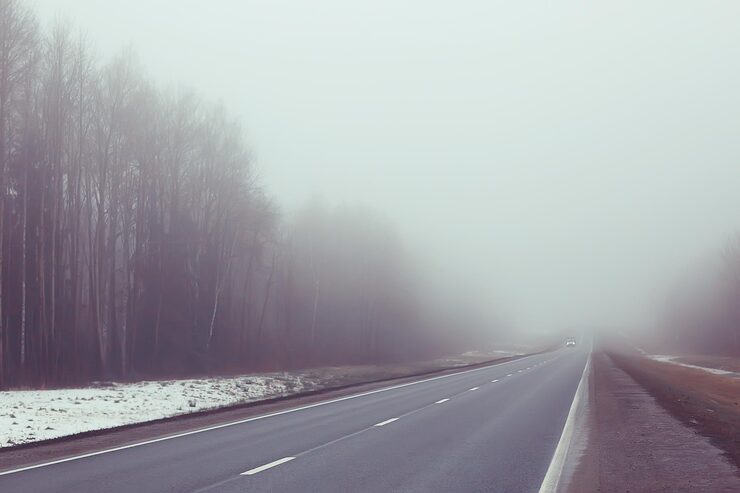 В нескольких областях Казахстана ограничили движение автотранспорта