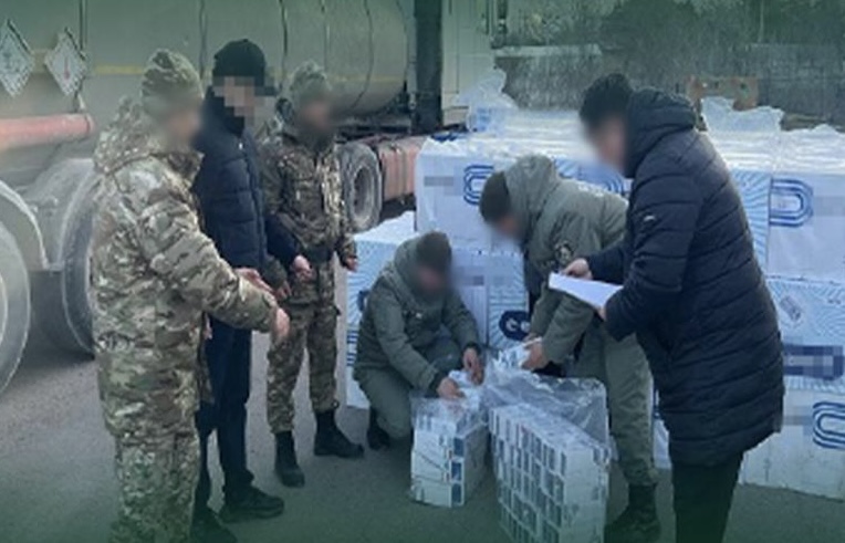 150 тысяч пачек сигарет пытались незаконно ввезти в Казахстан
