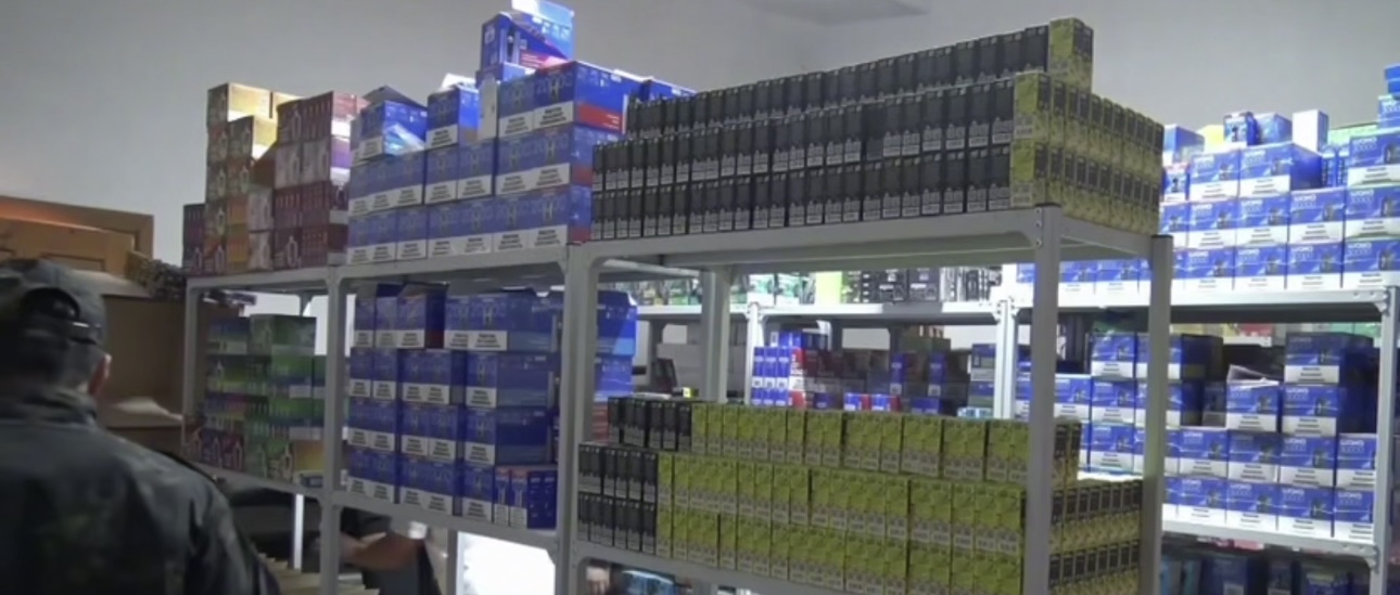 В двух регионах Казахстана раскрыли масштабную схему продажи вейпов на 711 млн тенге