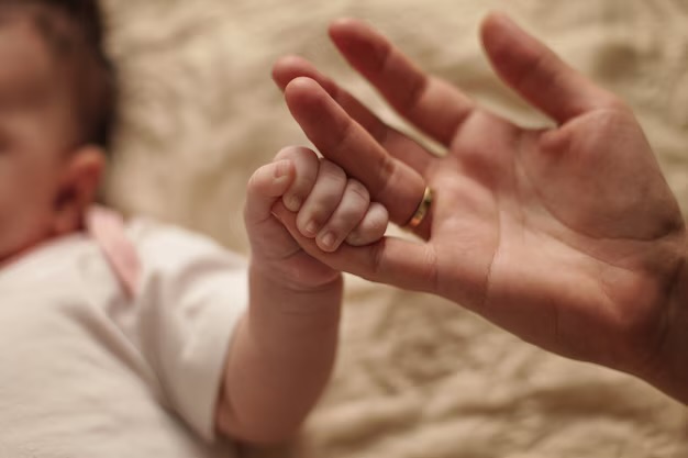 От Зәм Зәм до Рэйвен Селин: какими необычными именами называли девочек в Казахстане в 2026 году