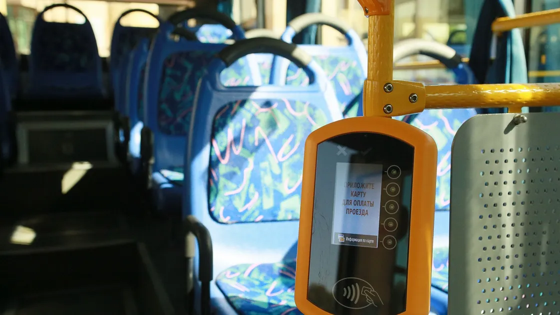 Ақтөбеліктер наурыз айында қоғамдық көлікте 3 күн тегін қатынай алады