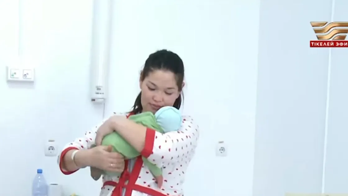 Павлодарда көпбалалы ана он бірінші сәбиін босанды