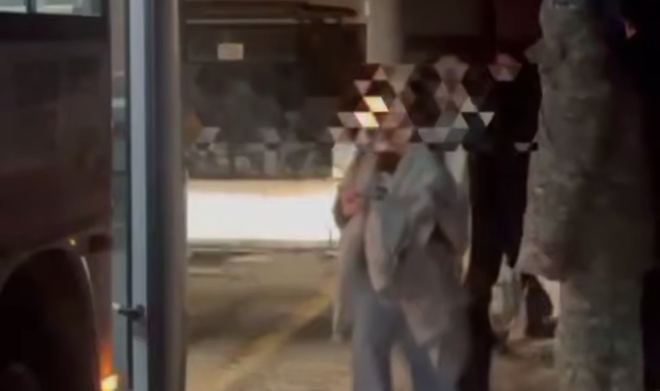 Почти 50 пассажиров эвакуировали из сломавшегося автобуса в Акмолинской области