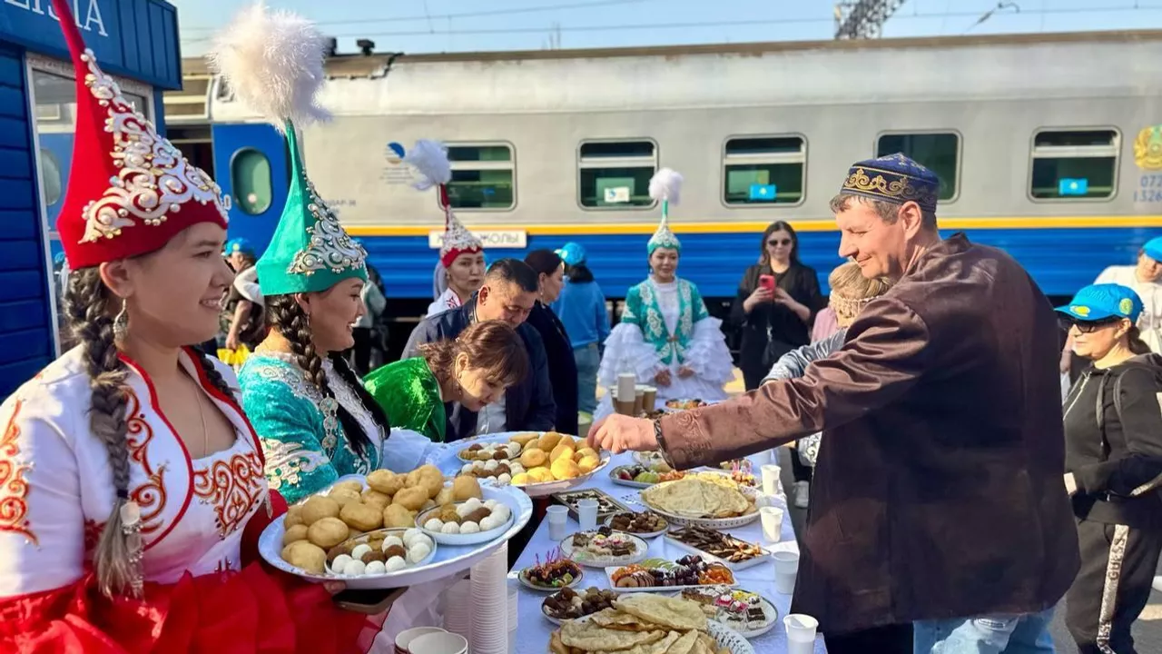 ҚТЖ Наурыз мейрамы қарсаңында пойыздарда қосымша орындар ұсынады