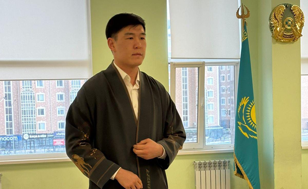 Бокстан әлем чемпионы республикалық референдумда өз таңдауын жасады