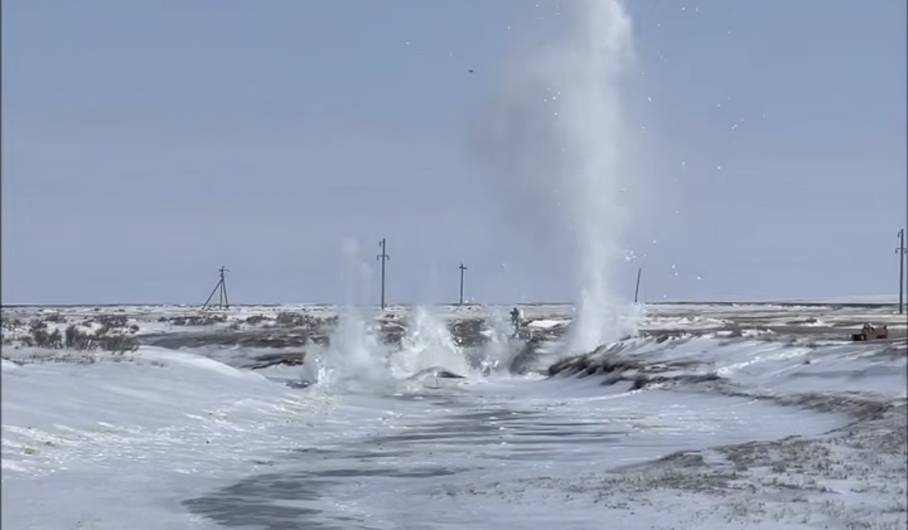 В двух районах проведены взрывные работы для снижения риска подтоплений