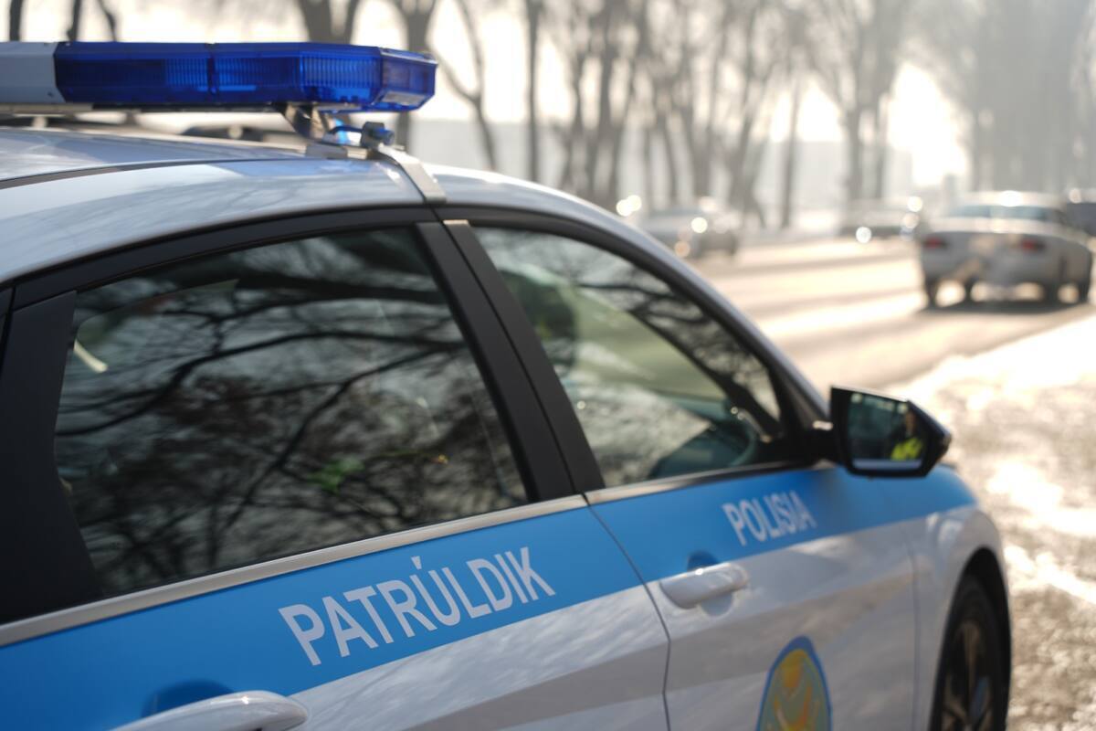 В Павлодаре у неплательщика изъяли Cadillac за долг в 34 млн тенге