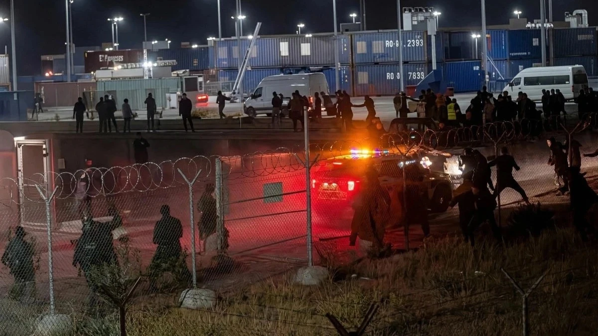 Ресейдегі жаппай төбелес: Қазақстандықтар қамауға алынды