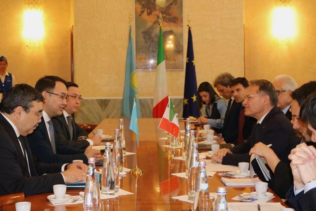 Казахстан представил в Риме инициативы по водной безопасности и аграрному развитию