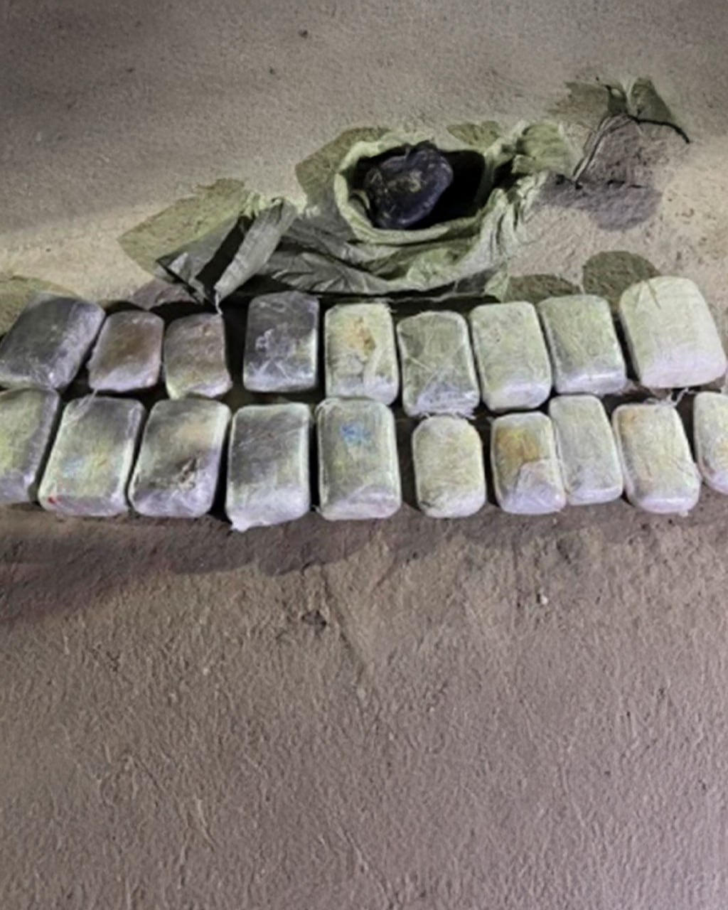 КНБ ликвидировал 14 каналов поставки наркотиков с начала года