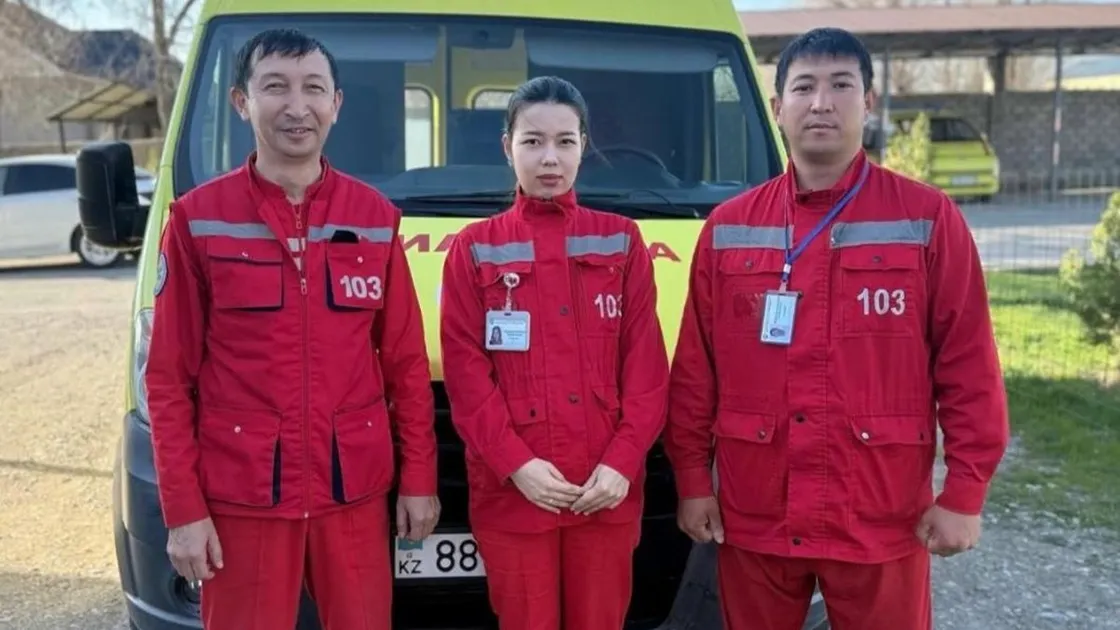 Түркістанда облысында жедел жәрдем қызметкерлері кәмпитке қақалған сәбиді құтқарып қалды