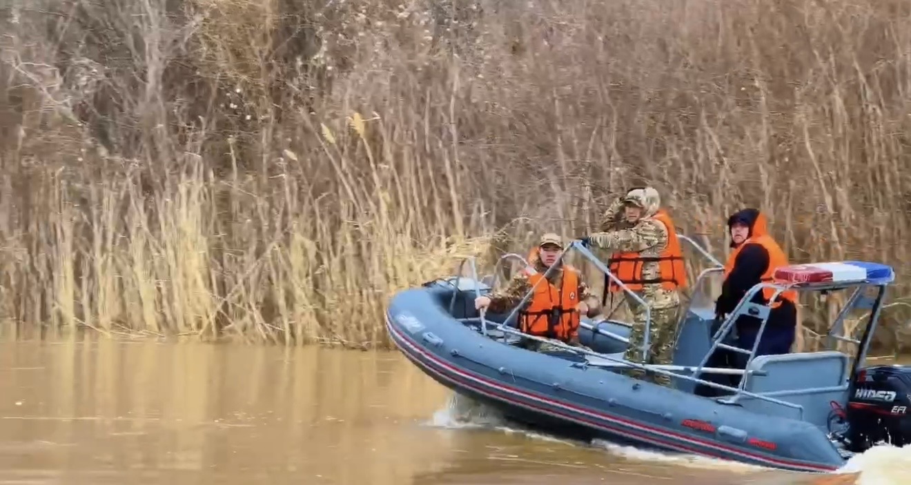 В Актюбинской области вторые сутки ищут пропавшего ребёнка